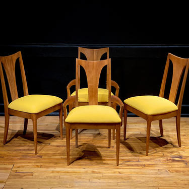 Set of 4 Broyhill Brasilia Walnut Dining Chairs - Broyhill Premier Mid Century Modern Danish Style Furniture 