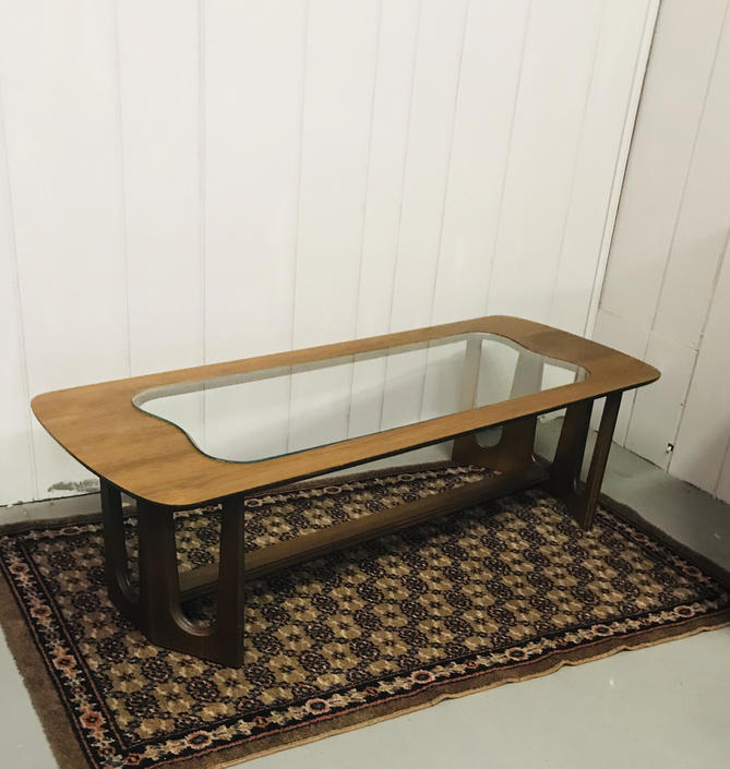 Bassett Mid Century Coffee Table With Glass Top By Urbaninteriorsbalt From Urban Interiors Baltimore Of Baltimore Md Attic