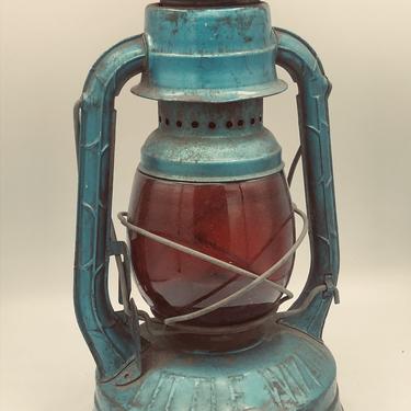 Antique Lantern (decortive)