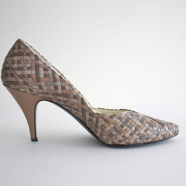 Gloria vanderbilt hot sale pumps