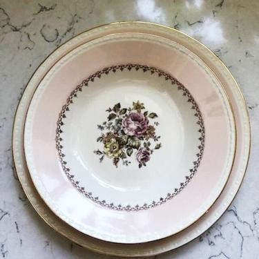 Homer Laughlin China, Vintage &amp;quot;Marilyn&amp;quot; Blush Pink Bowl and Large Plate, Wedding Decor, Farmhouse Chic by LeChalet