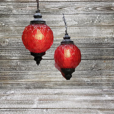 Vintage Red Glass Swag Lamps, Bohemian Gothic Light Fixtures, Swag Optic Art Glass Globe Lamps, Hanging Lamps w/ Diffuser, Vintage Lighting 