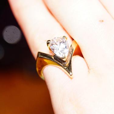 Vintage 18K GB Diamond Chevron Ring, Pear-Cut CZ Diamond, Yellow Gold V-Shaped Ring, 18K Gold Bonded, Simulated Diamond, Size 5 3/4 US 