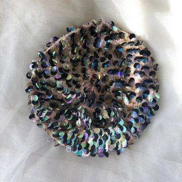 crochet sequin and bead beret / made in italy 