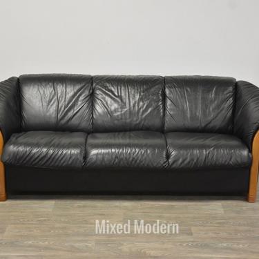 Black Leather Sofa by Ekornes 