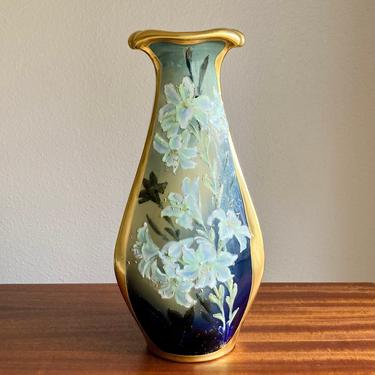 Impressive Antique RSTK Teplitz Amphora Art Nouveau Pottery Vase Lilies 16.25” 