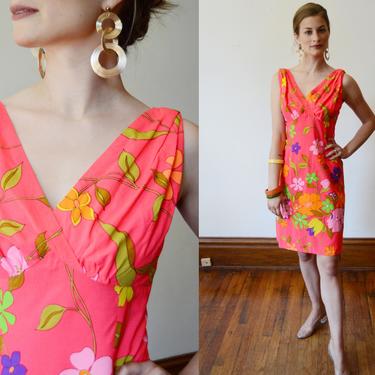 1960s / early 1970s Hot Pink Hawaiian Mini Dress with Train - S 