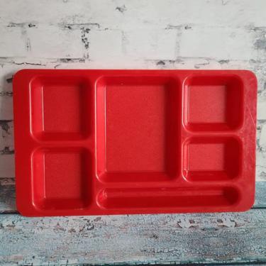 Vintage Cambro Bright Red Tray, 6 Compartments, School Tray, Beat Organizer, Snack Organization, Plates For Toddlers, Camping Trays 