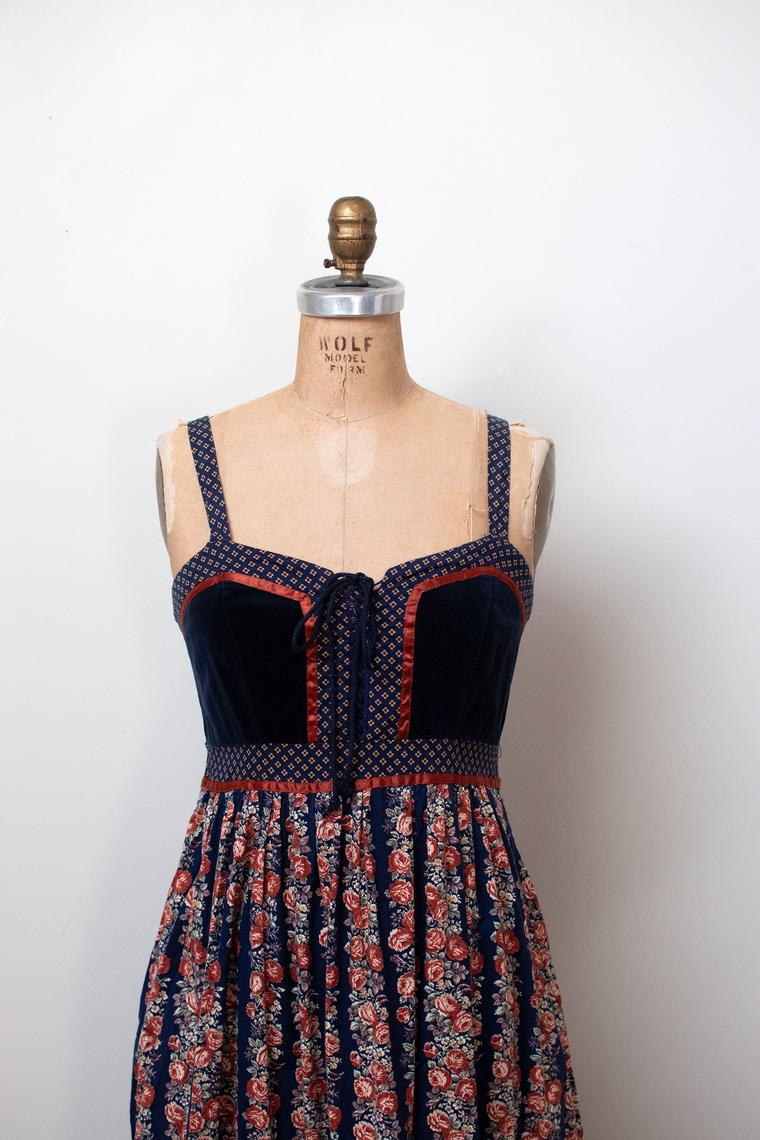 1970s Cabbage Rose Dress | Gunne Sax | Female Hysteria | Boston, MA
