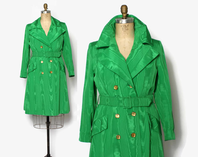Vintage 60s Bright Green Trench Coat / 1960s - 70s Moire
