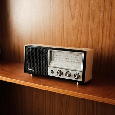 Vintage Panasonic Radio - 1970s Space Age Design, | Microscope
