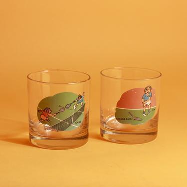 Set of 2 Vintage 70s Ashby Golf Cartoon Novelty Drinking Glasses Cups 