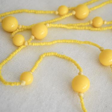 1960s Long Yellow Plastic and Glass Bead Necklace 