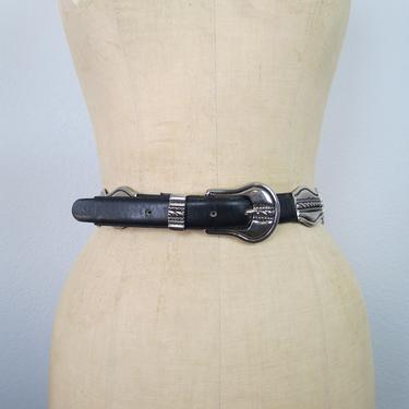 Vintage 1990s leather belt, concho, western, boho, small 