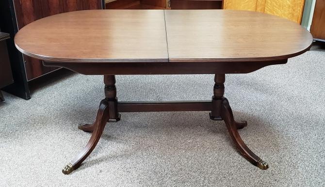 Item R46 Vintage Mahogany Double Pedestal Dining Table C