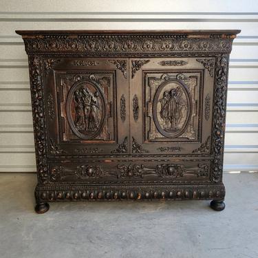 19th Century European Italian Renaissance Revival Wood and Leather Sideboard 