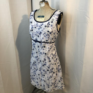 90s vintage baby doll dress blue and white Daisies Daisy 579 M 