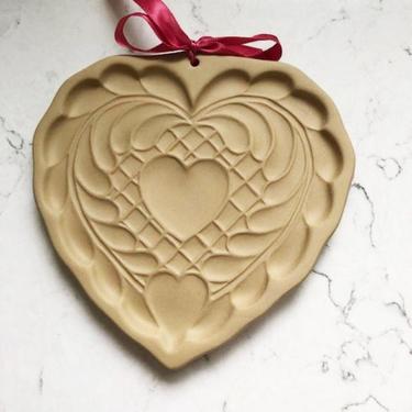 Vintage Heart Shortbread Mold, Brown Bag Cookie Art, Valentine's Day Heart, Shortbread Mold, Approx. 6" x 6", 1988, Country Chic, stoneware by LeChalet