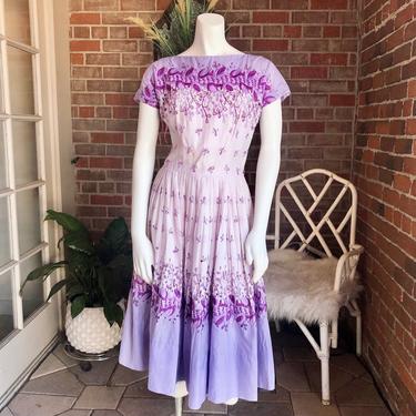 1950s Eyelet Purple &amp; White Ombre Dress