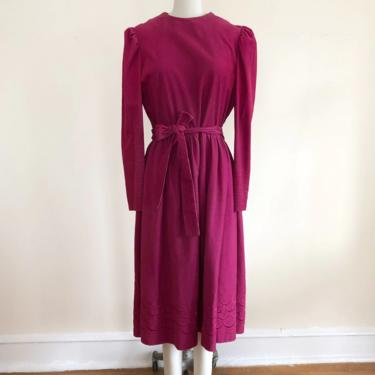 Long-Sleeved Burgundy Corduroy Dress - 1980s 