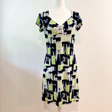 90s Stretchy Abstract Print Babydoll Dress with Buckle | Large 