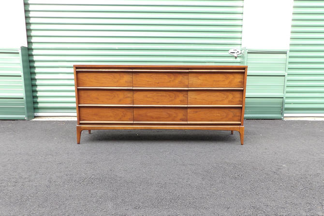 Lane Rhythm Teak 9 Drawer Low Profile Dresser Or Office Credenza