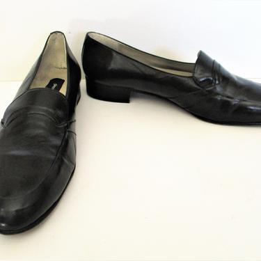 Vintage 1900s Pierre Cardin Slip Ons, Loafers, Size 12D Men, Black leather, logo hardware 