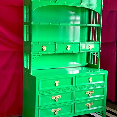 Dixie Shangrila Hutch - Custom Lacquered 