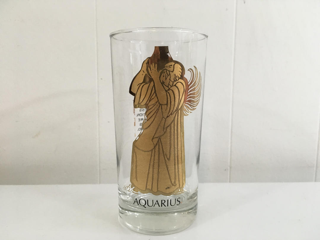 Vintage Aquarius Zodiac Glass Astrology Anchor Hocking Black and Gold
