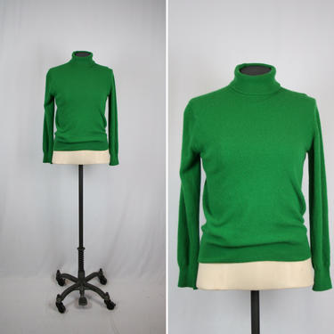 Vintage 60s sweater | Vintage kelly green turtleneck sweater | 1960s Scottish cashmere sweater 
