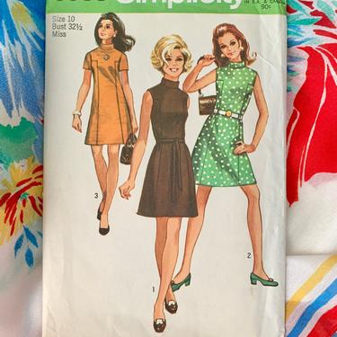 Vintage Simplicity Sewing Pattern, 60s 70s Dress, Different Styles