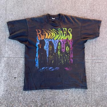 Ramones “mondo bizarro” single stitch tee