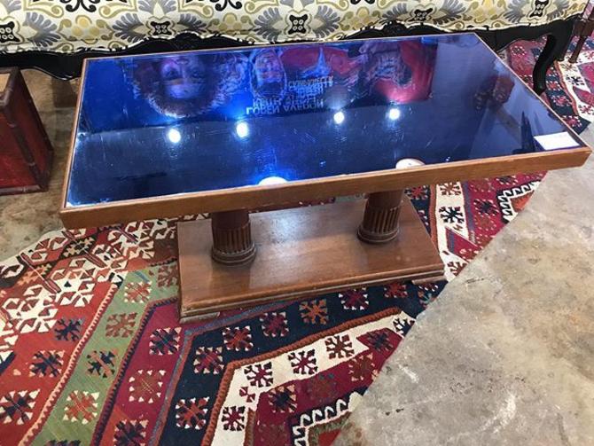1920s Art Deco cobalt blue mirror glass top coffee table. 32.5