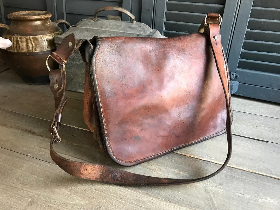 Rustic French Leather Game Bag, Hunting, Fishing, Game, Falconry, Game Jan's Vintage Stuff
