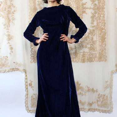 Sapphire Velvet Ruffle Back Dress XS/S