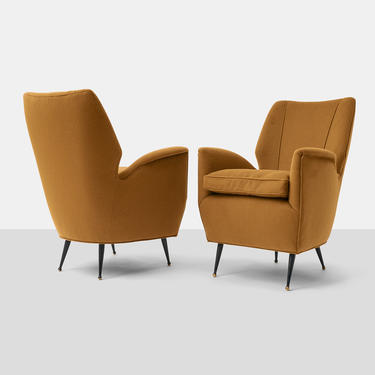 Pair of Lounge Chairs by Gio Ponti