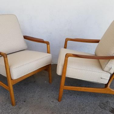 Danish Modern Teak &amp; Oak Lounge Chairs by Tove and Edvard Kindt-Larsen 
