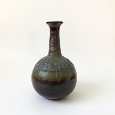 Large Vintage Textured Pottery Vase 