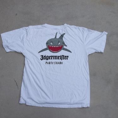 Vintage T-shirt Jaegermeister Party Shark 1990s 2000s Large Collectors Liqueur 