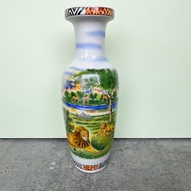 Large Lion Safari Vase