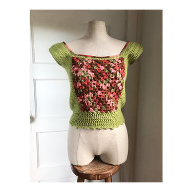 1970s Handmade Avocado Green &amp; Pink Crochet Granny Square Cap Sleeve Top- size med 