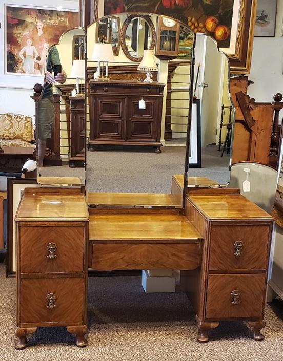 Item Dt3 Vintage Walnut Vanity C 1940s From Mccarney S Furniture