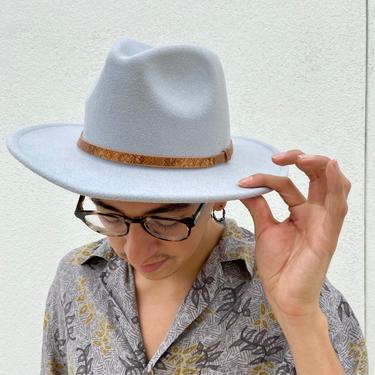 \u2018Lucca Tryst\u2019 Gray Wool Panama Hat\/ Adjustable