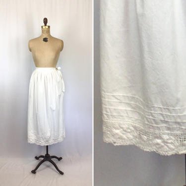 Vintage Edwardian Underskirt | Vintage white cotton lace trimmed half slip | 1910s tied waist petticoat skirt 