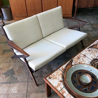 Z-Loveseat w\/ Custom Upholstery