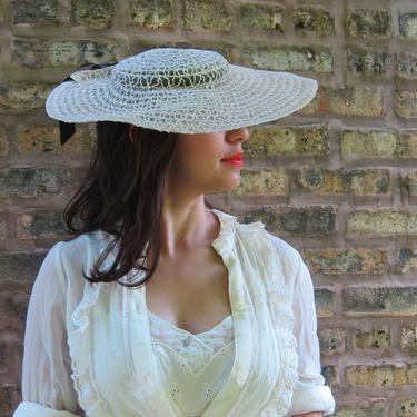 vintage 1950s cream platter hat flocked swiss dot 50s saucer crochet wide brim 1950s platter hat, wide brim, cream floral, vintage | Black  main image 2