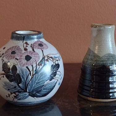 Vintage Signed Artisan Pottery Vessels Painted Glazed Clay Mini Floral Vase Windowsill Vase Lot of 2 Home Decor Intetior Design 