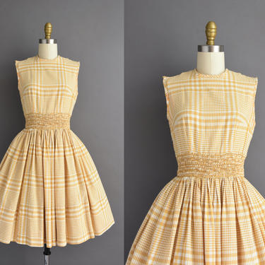 1950s vintage dress | Adorable Golden Plaid Print Sleeveless Full Skirt Cotton Summer Dress | XS Small | 50s dress 