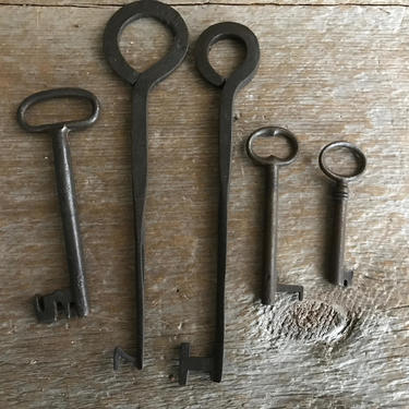 French Skeleton Chateau Keys Antique 18th Century Iron Castle Door ...