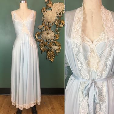 olga designer collection, 1970s peignoir set, vintage nightgown and robe, ice blue nylon, small, vintage lingerie, style 92076, sexy, rare 